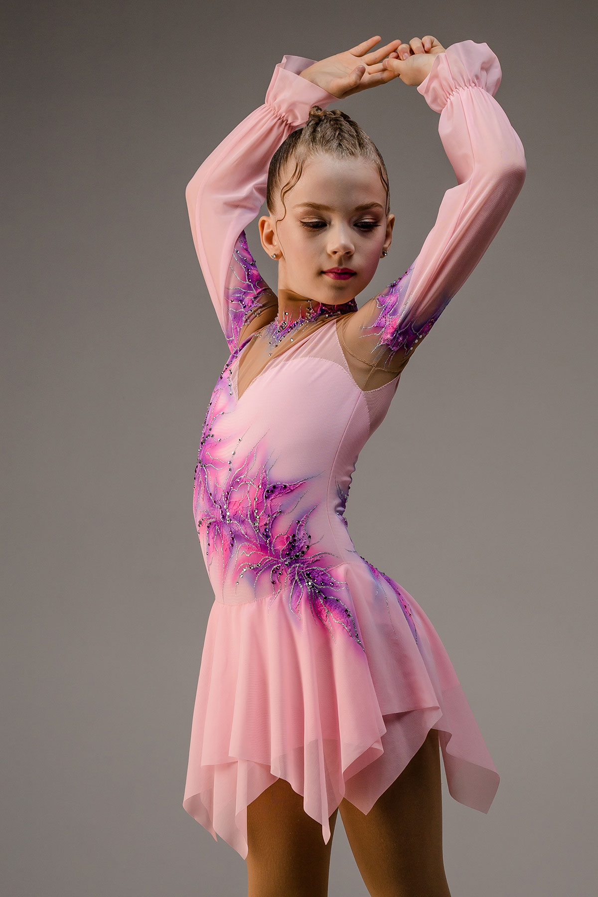 Платье для фигурного катания Цветочная соната со стразами