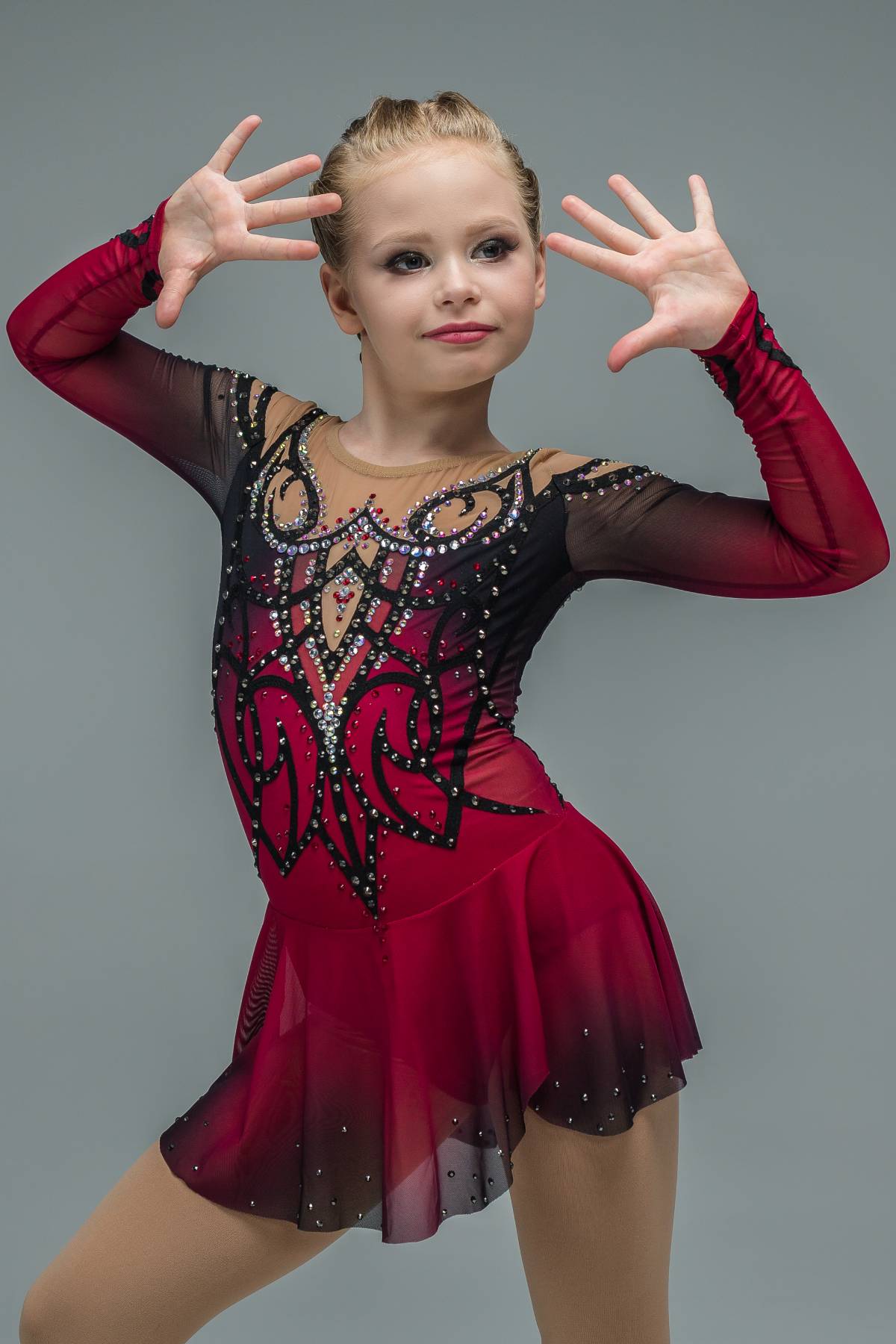 Платье для фигурного катания Гранатовый горизонт