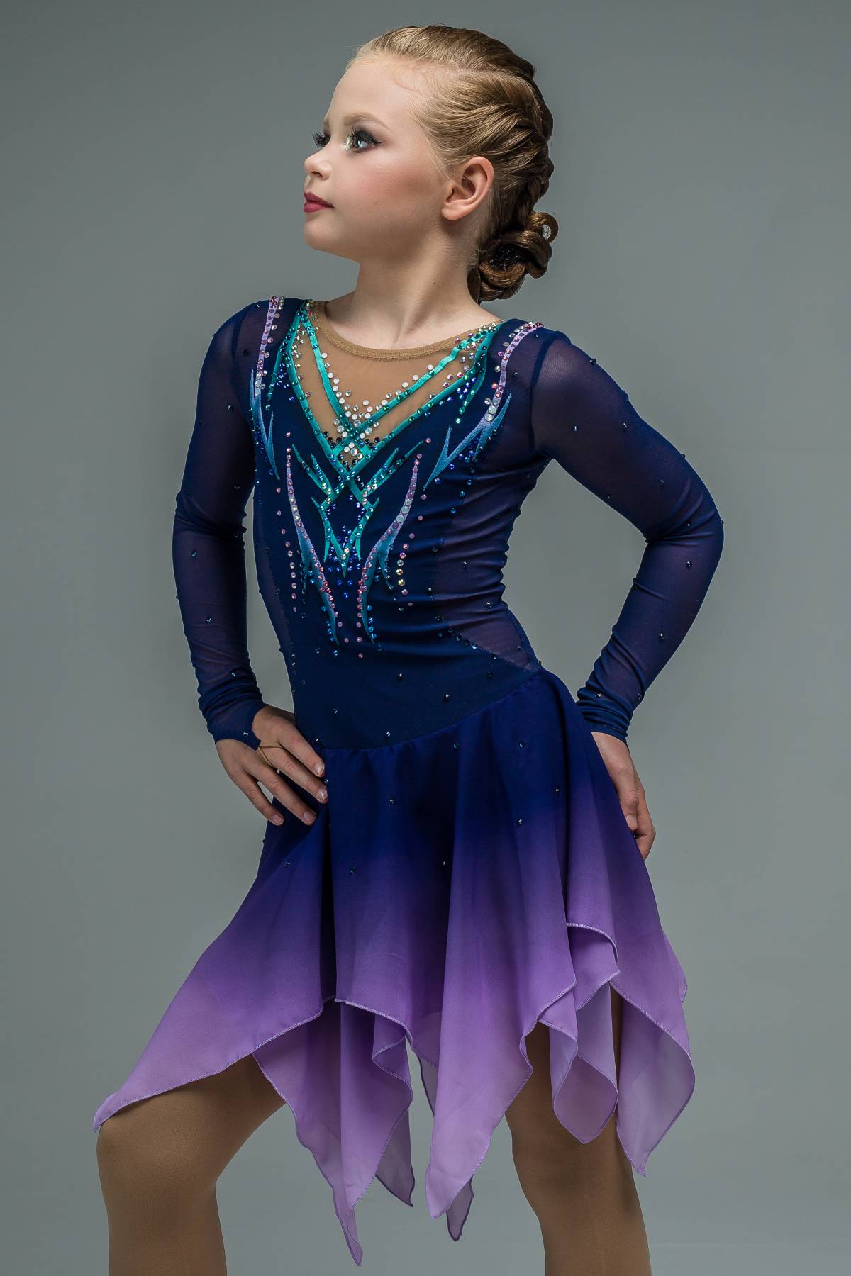 Платье для фигурного катания в наличии Тайна айсберга
