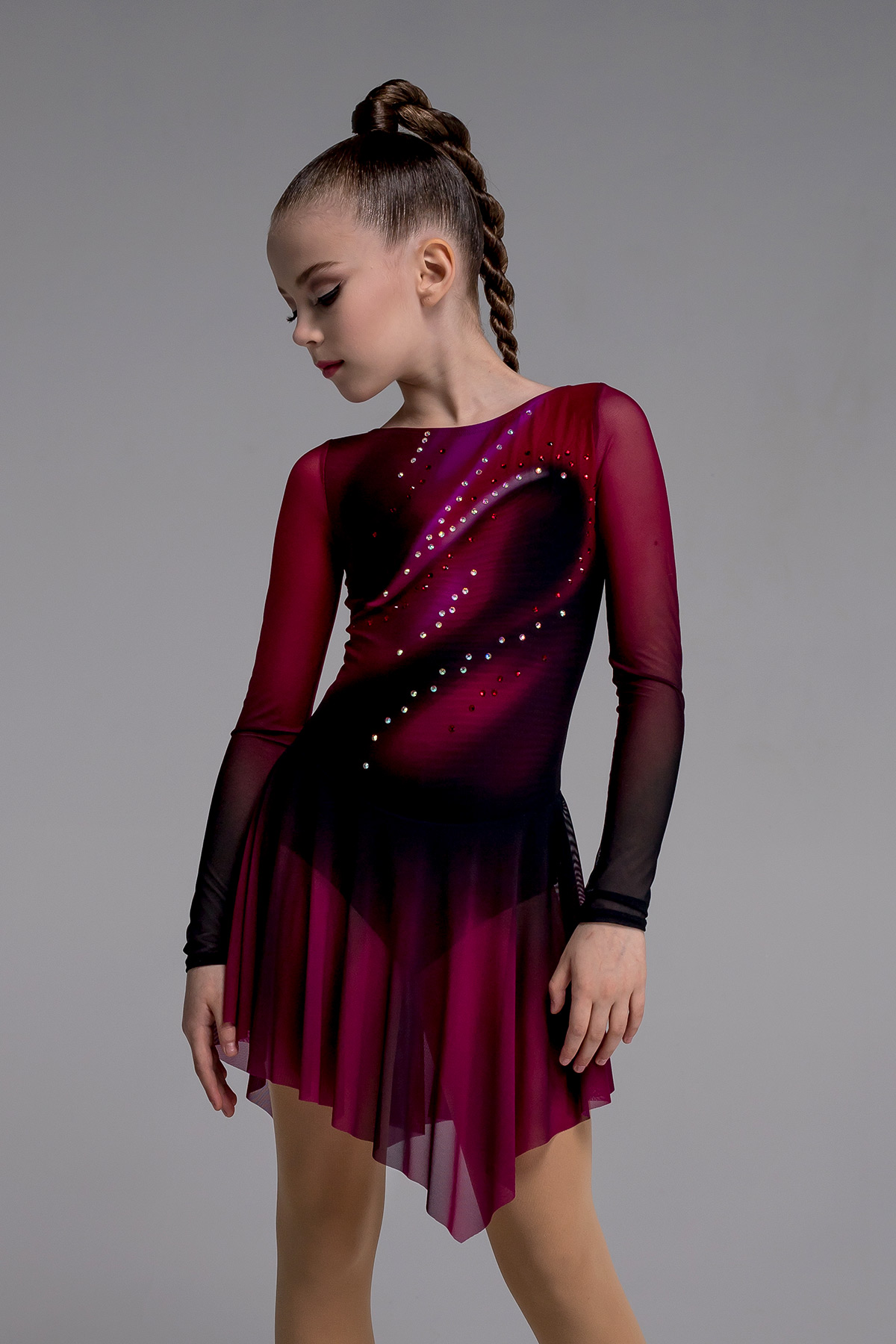 Платье для фигурного катания Малиновый ветер со стразами